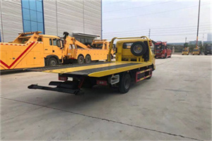 定兴非事故拖车